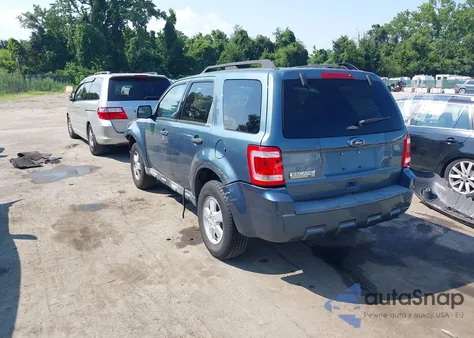 2011 Ford Escape Xlt из США, поврежденный, VIN 1FMCU0D72BKA76167